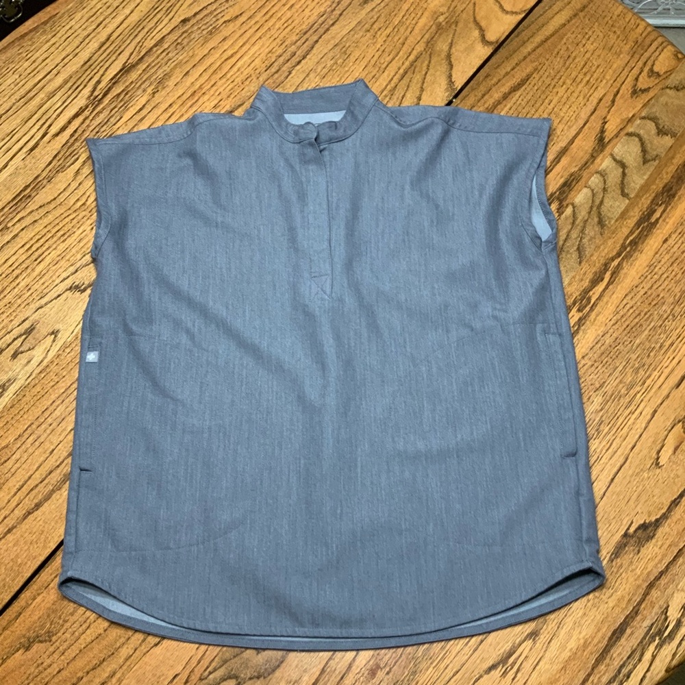 FIGS Graphite scrub set Rafaela top Yola 2 high waist cargo pants XS - Picture 2 of 8